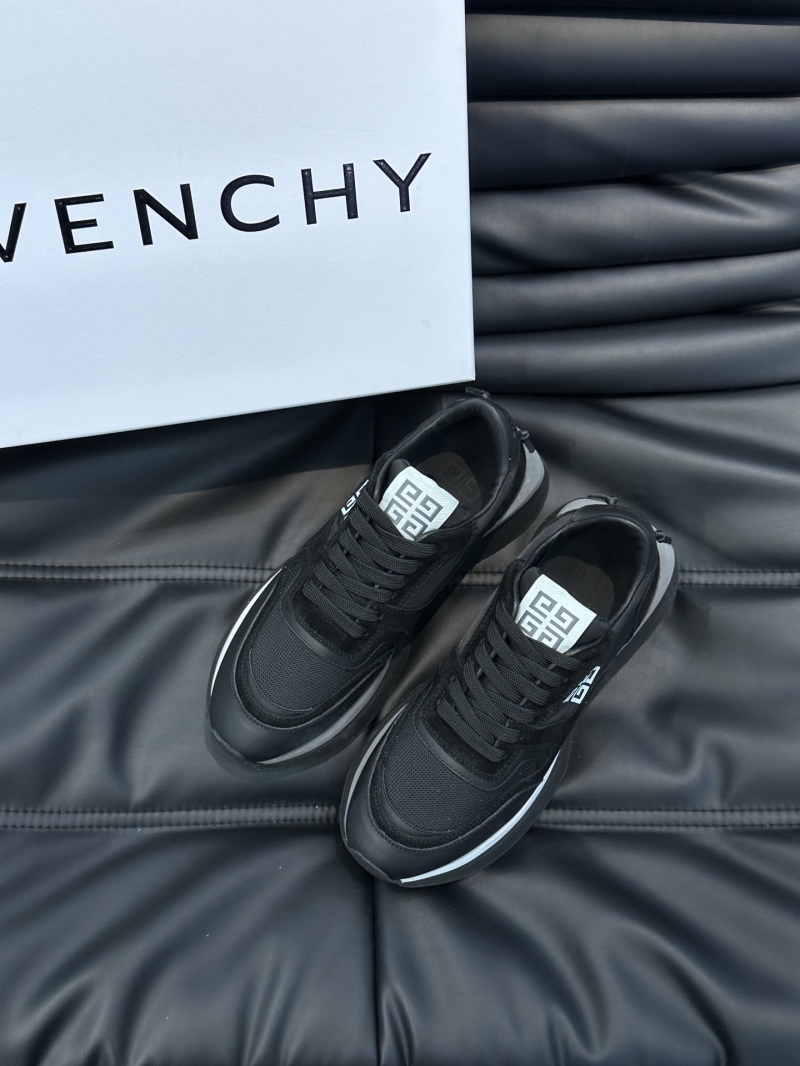 Givenchy Sneakers